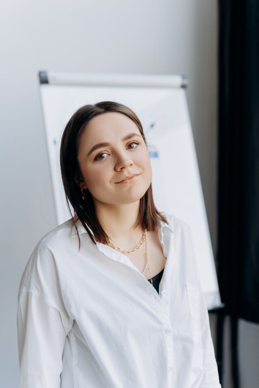 Елена Литвинова